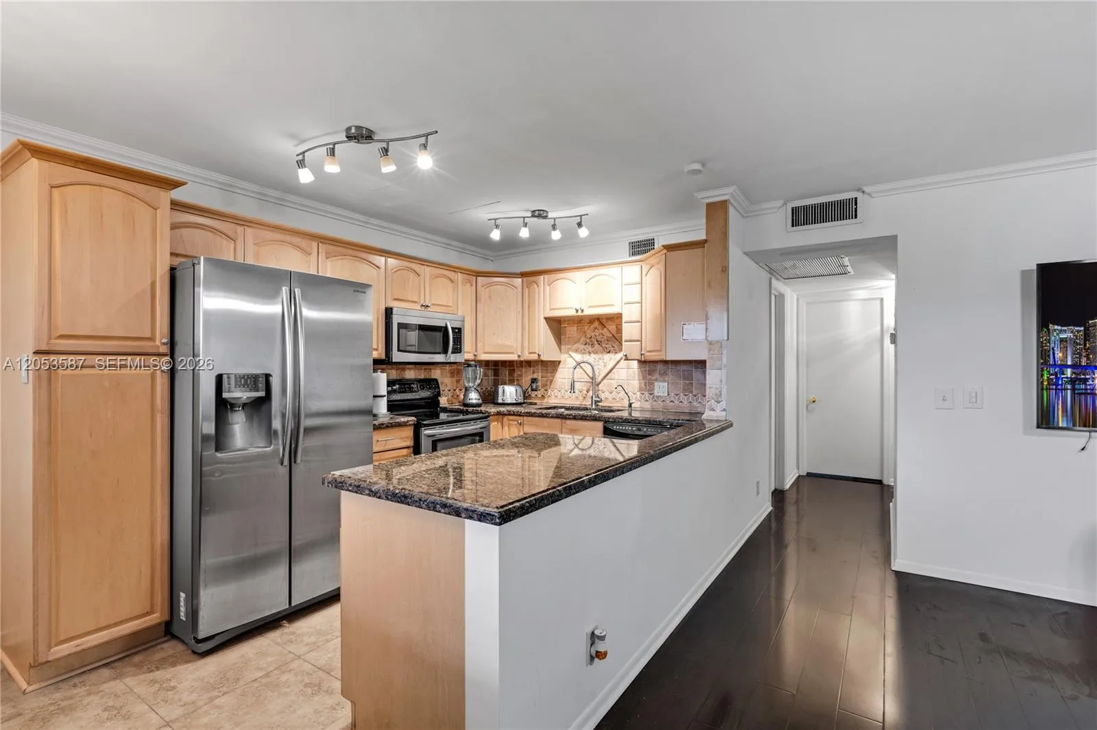 801 SW 133rd Ter # 406K, Pembroke Pines, FL 33027 — zdjęcie 5