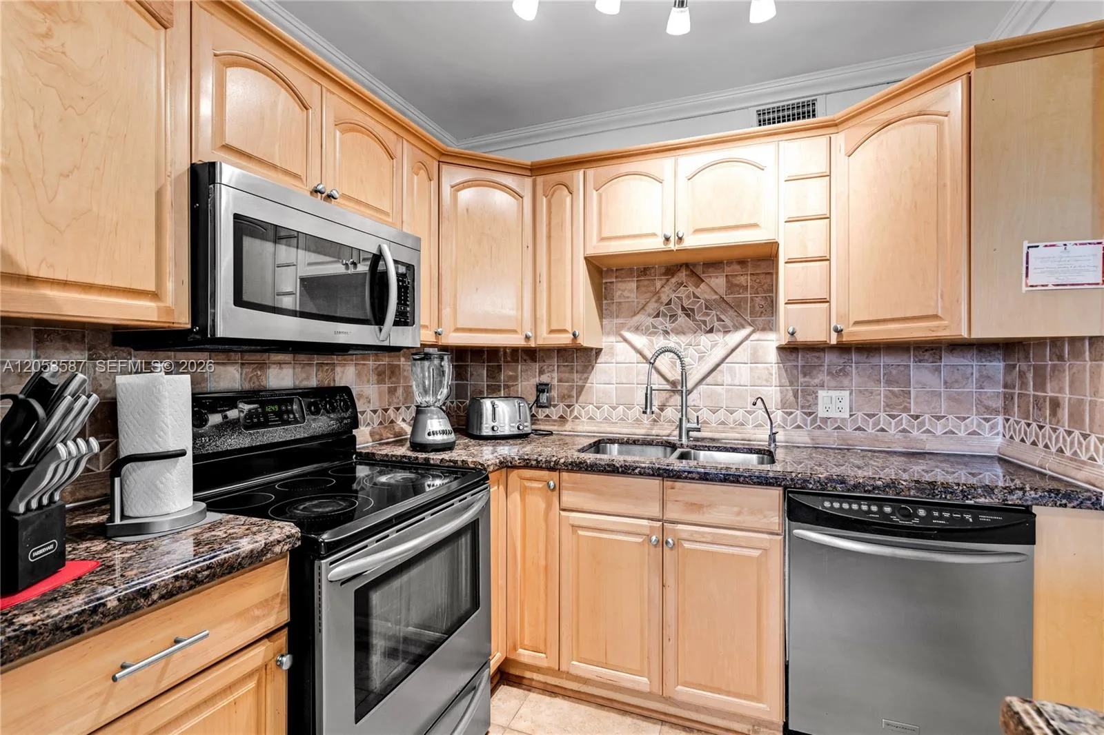 801 SW 133rd Ter # 406K, Pembroke Pines, FL 33027 photo 7