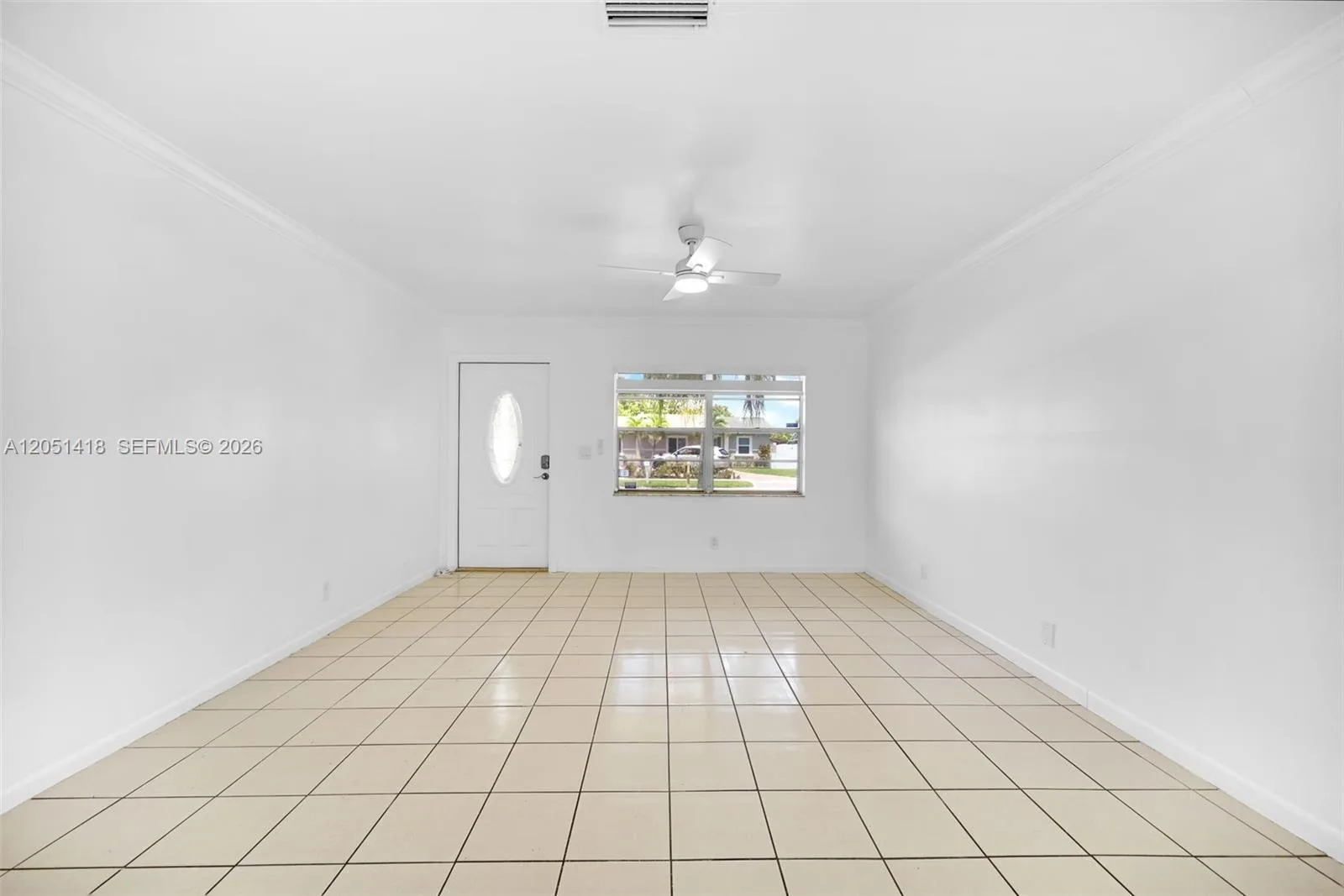 304 SW 77th Ave, North Lauderdale, FL 33068 photo 4
