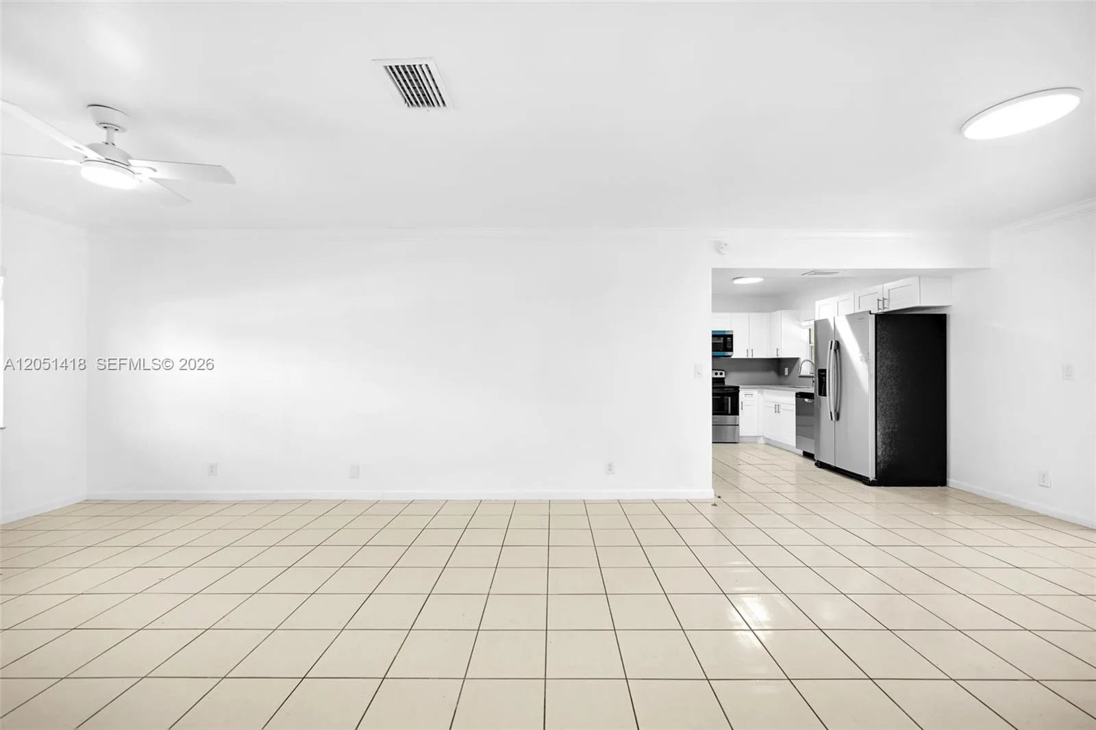 304 SW 77th Ave, North Lauderdale, FL 33068 photo 8