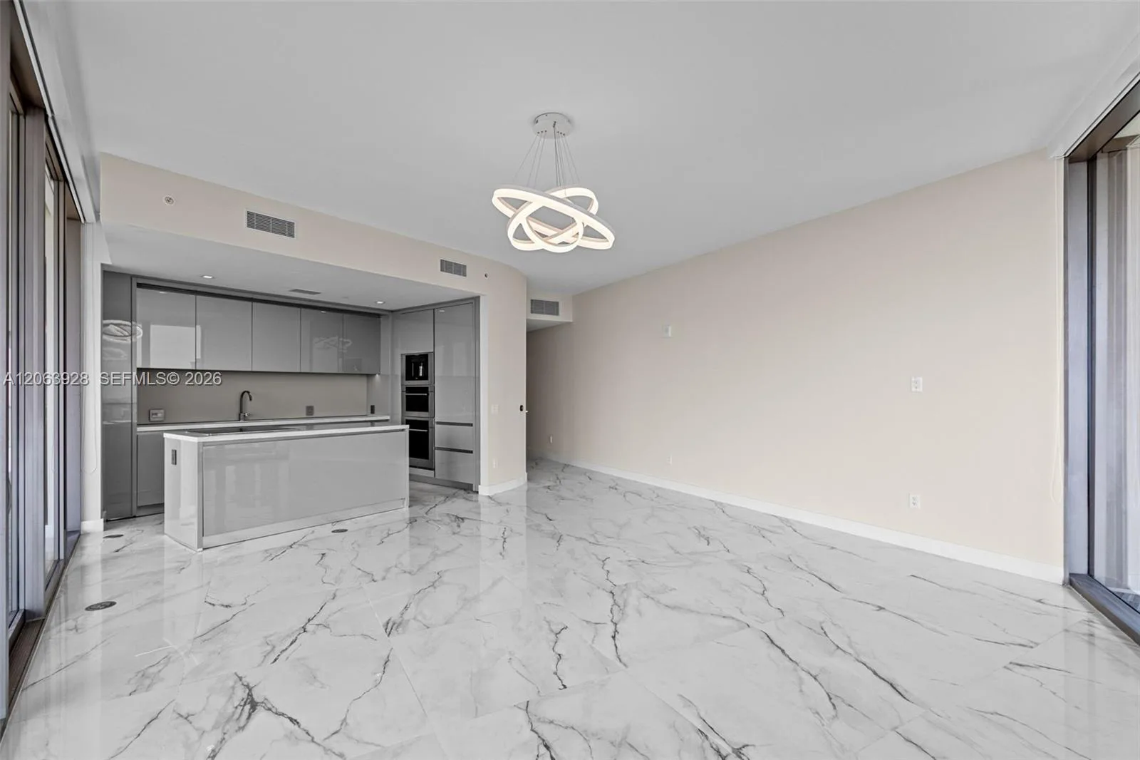 18975 Collins Ave # 3605, Sunny Isles Beach, FL 33160 photo 5