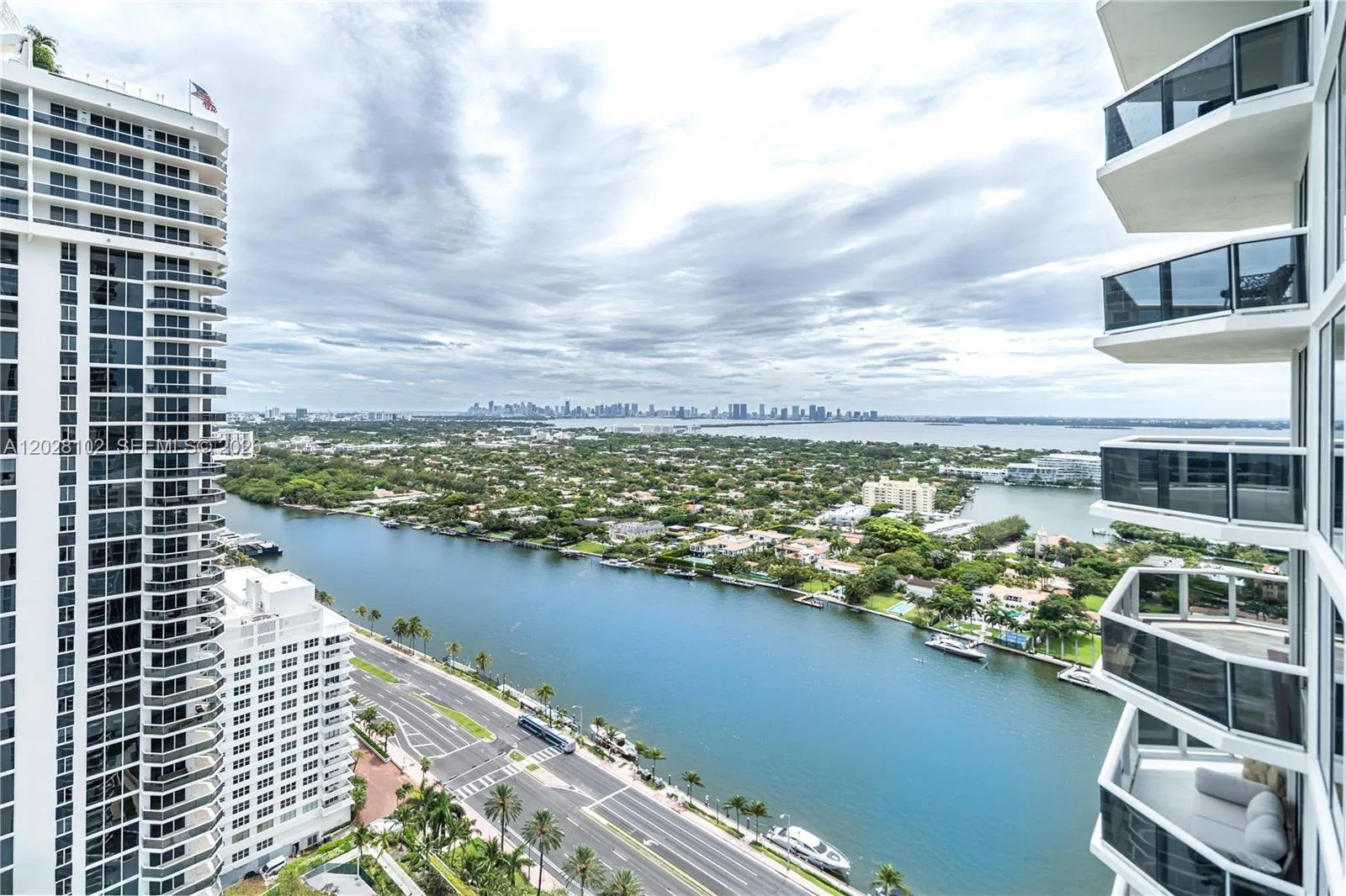 4779 Collins Ave # 3504, Miami Beach, FL 33140 photo 3