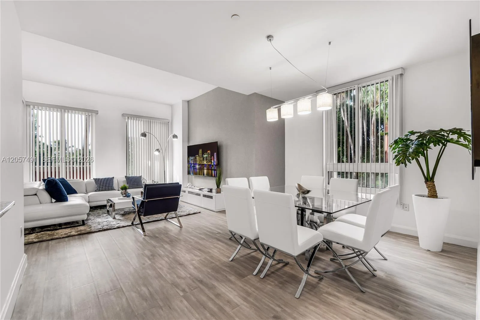 785 Crandon Blvd # 106, Key Biscayne, FL 33149
