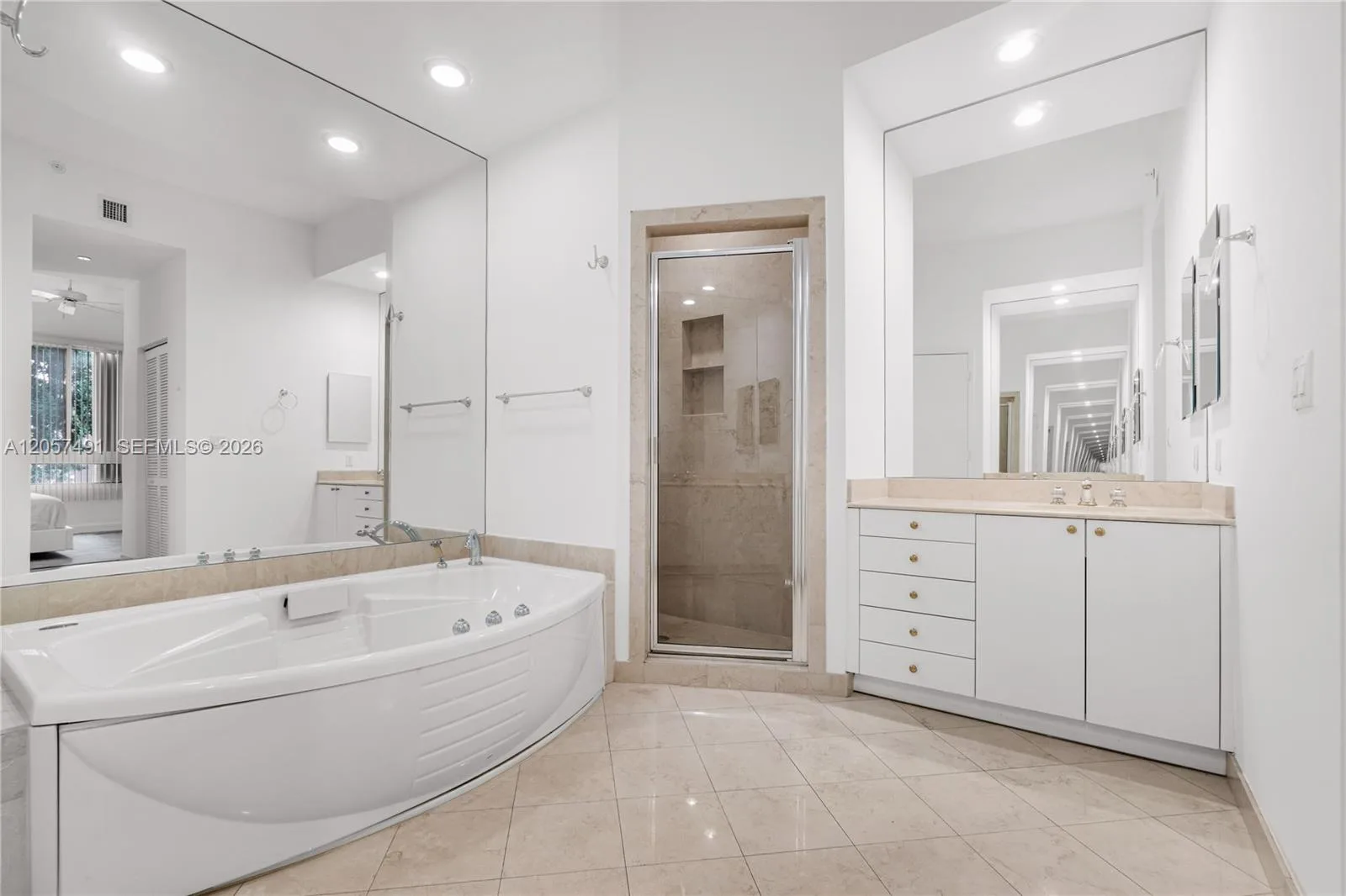 785 Crandon Blvd # 106, Key Biscayne, FL 33149 photo 10