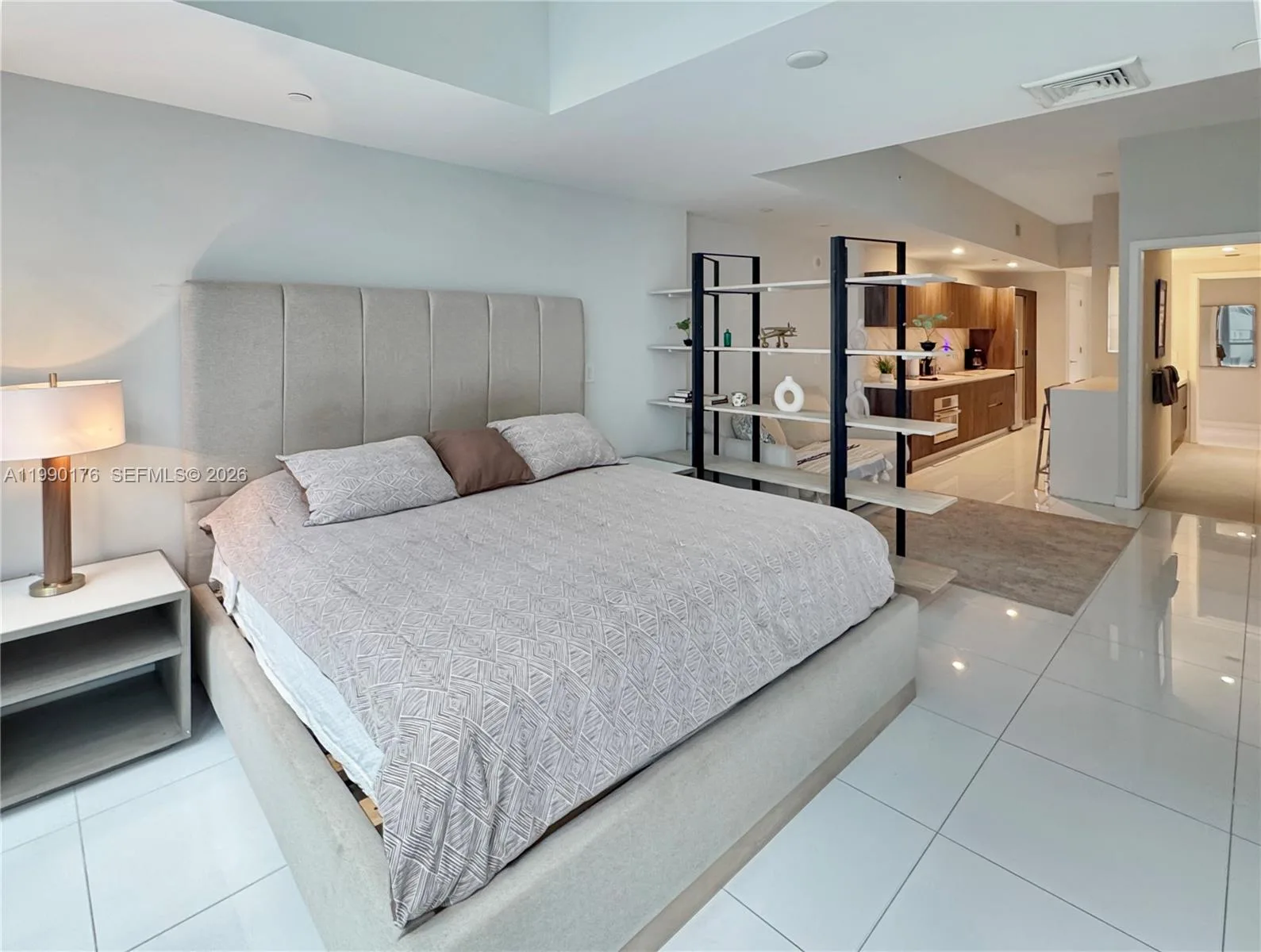 851 NE 1st Ave # 302, Miami, FL 33132