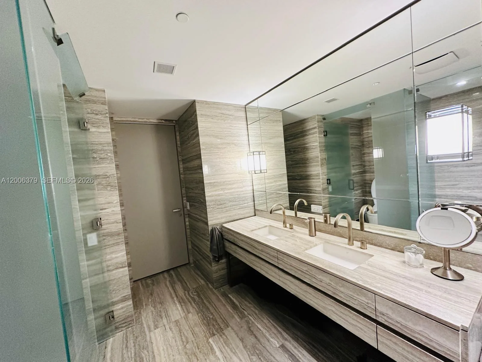 18975 Collins Ave # 304, Sunny Isles Beach, FL 33160 photo 4