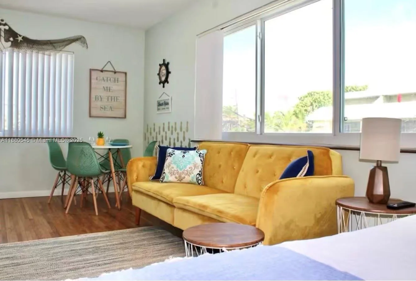 316 Walnut St # 2, Hollywood, FL 33019