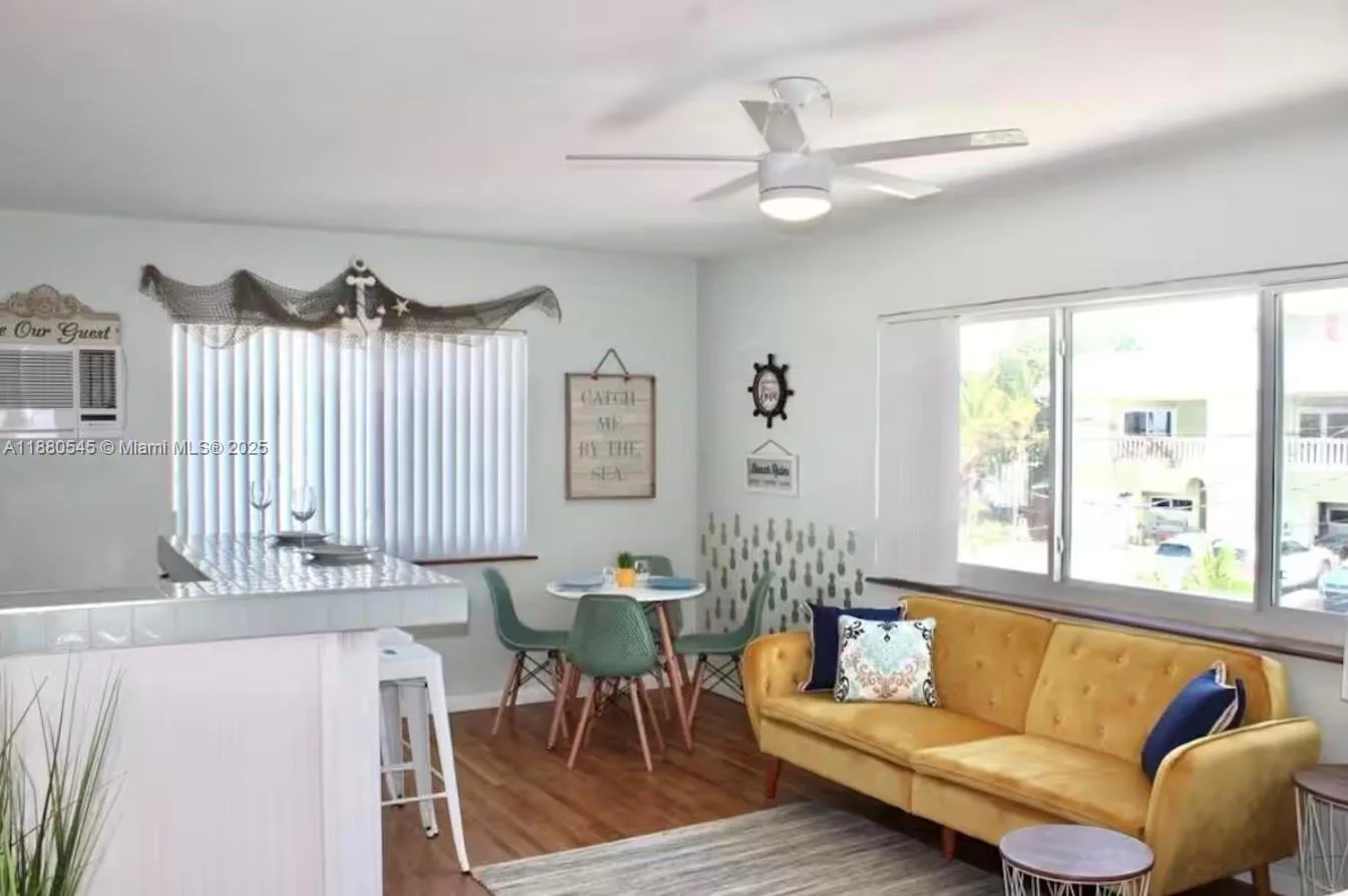 316 Walnut St # 2, Hollywood, FL 33019 photo 3