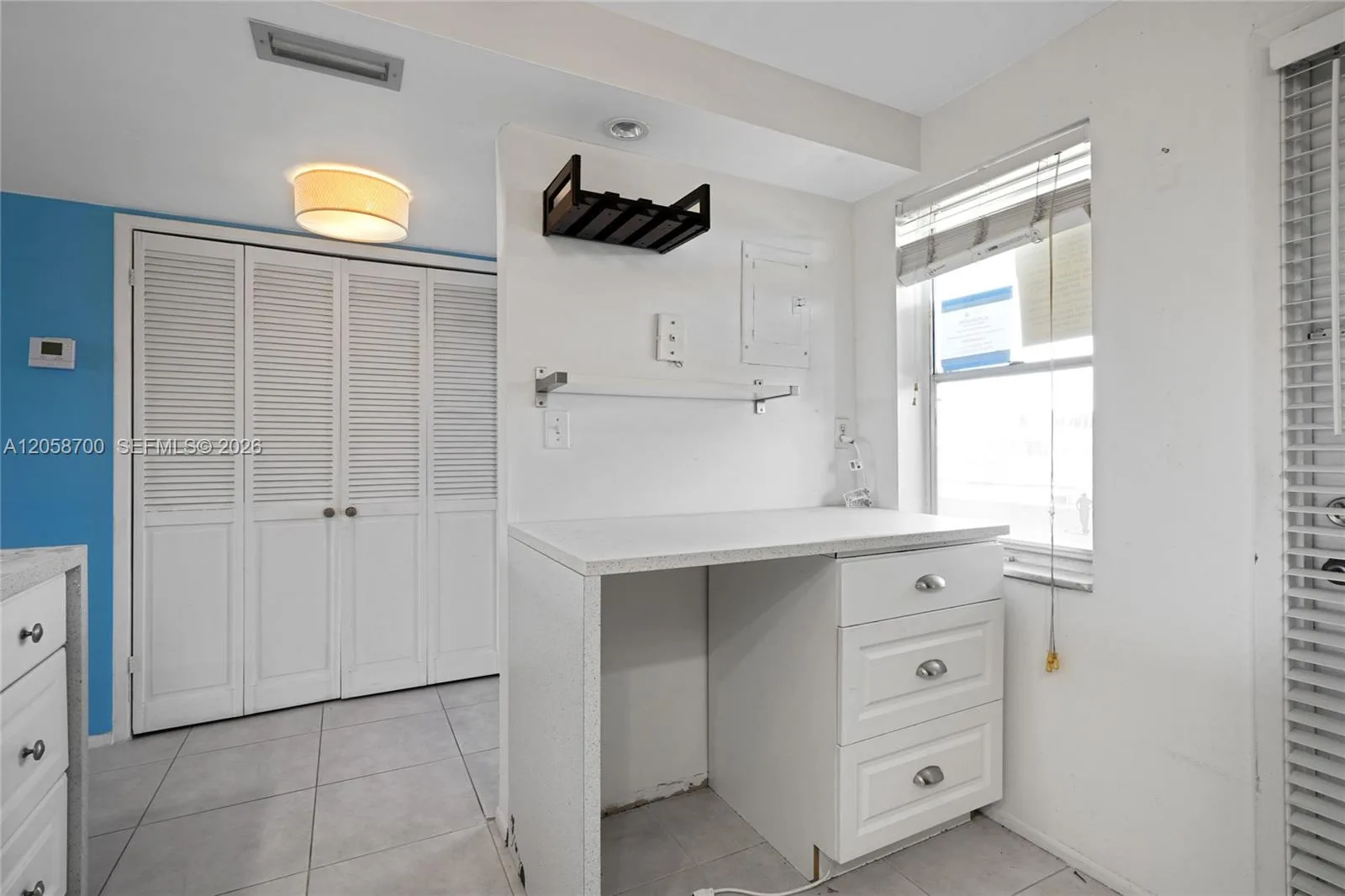 4800 Hillcrest Ln # 402, Hollywood, FL 33021 photo 12