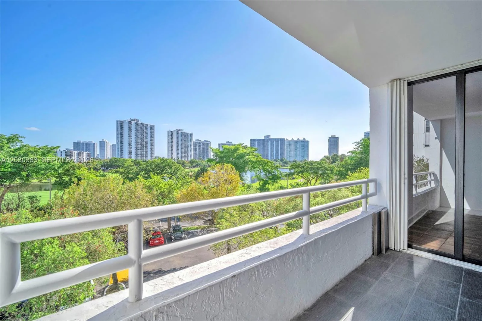 20355 NE 34th Ct # 421, Aventura, FL 33180