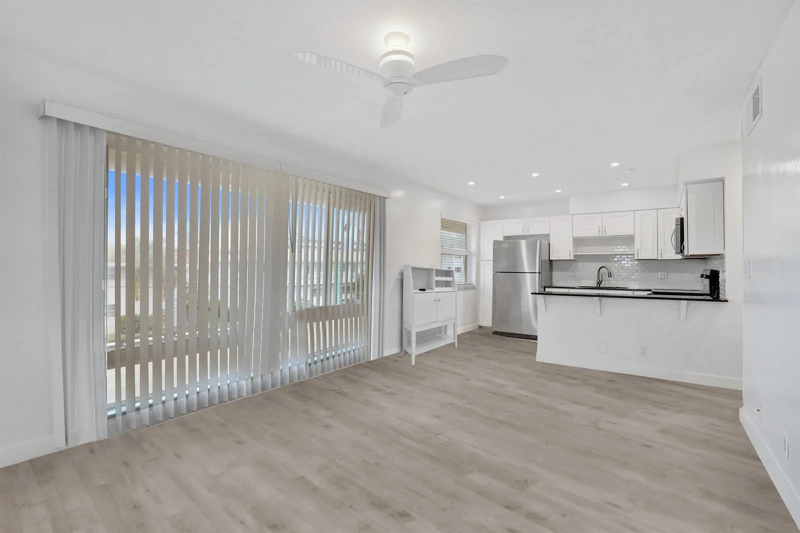 2862 NE 32ND Street # #13, Fort Lauderdale, FL 33306