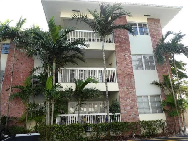 2424 SE 17TH Causeway # 103B, Fort Lauderdale, FL 33316