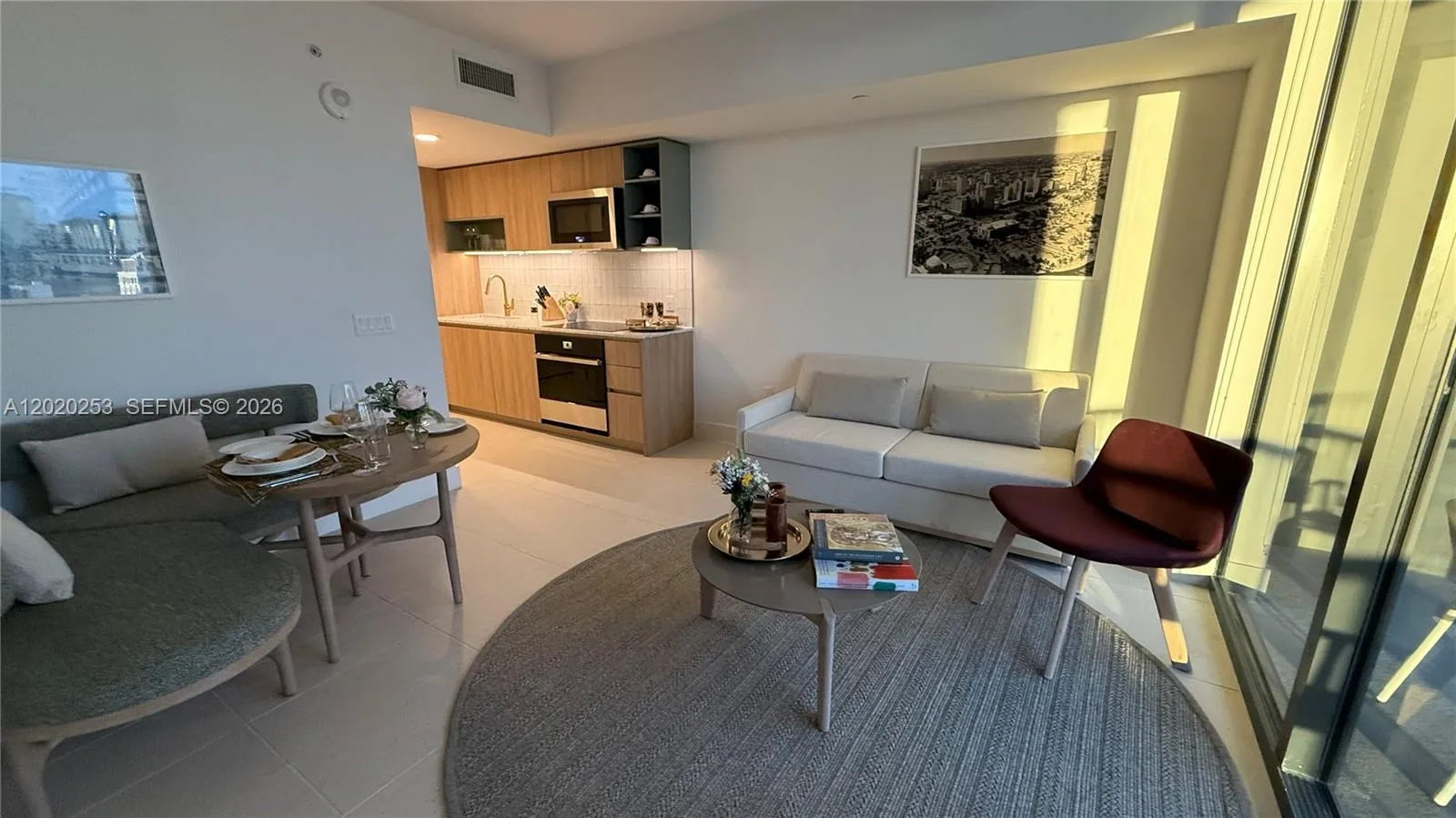 601 NE 1ST AVE # 3807, Miami, FL 33132 photo 2
