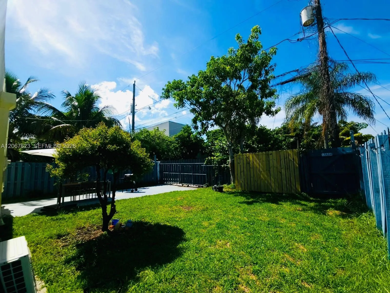 1639 Hayes St # 1, Hollywood, FL 33020 photo 11