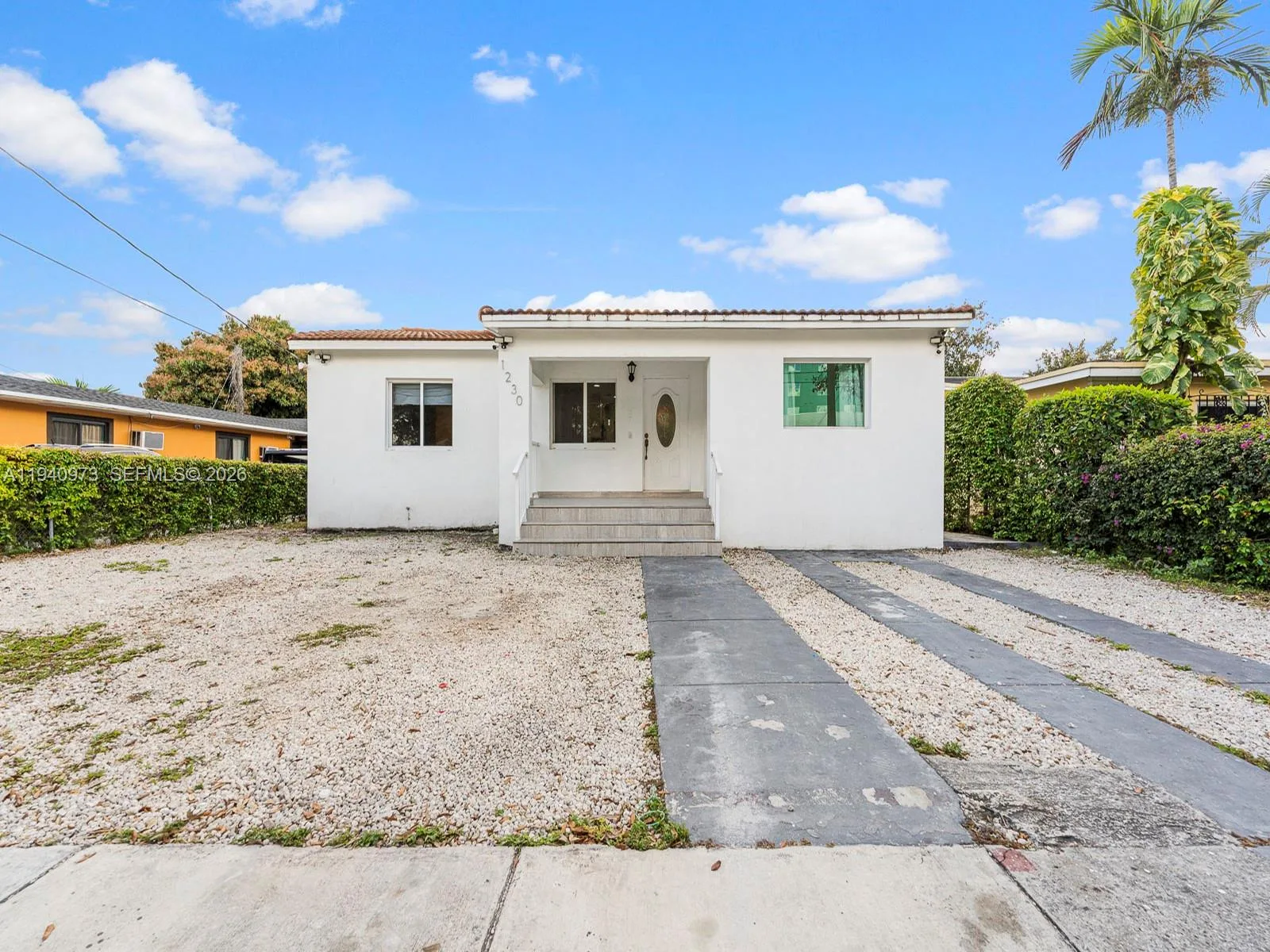 1230 NW 35th St, Miami, FL 33142 photo 2