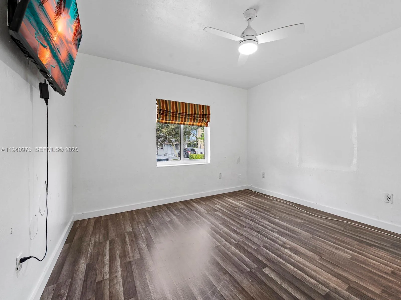 1230 NW 35th St, Miami, FL 33142 photo 9