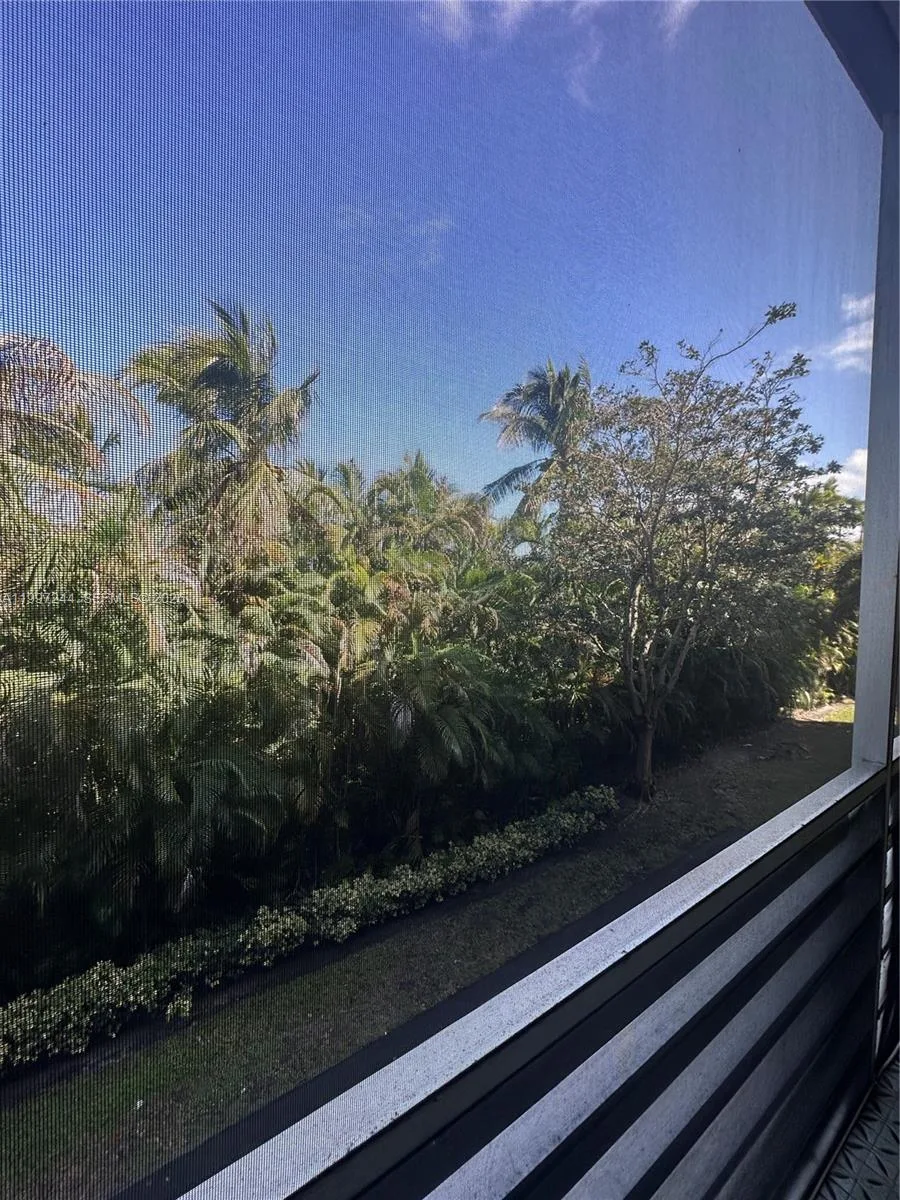 1445 Atlantic Shores Blvd # 307, Hallandale Beach, FL 33009 photo 11