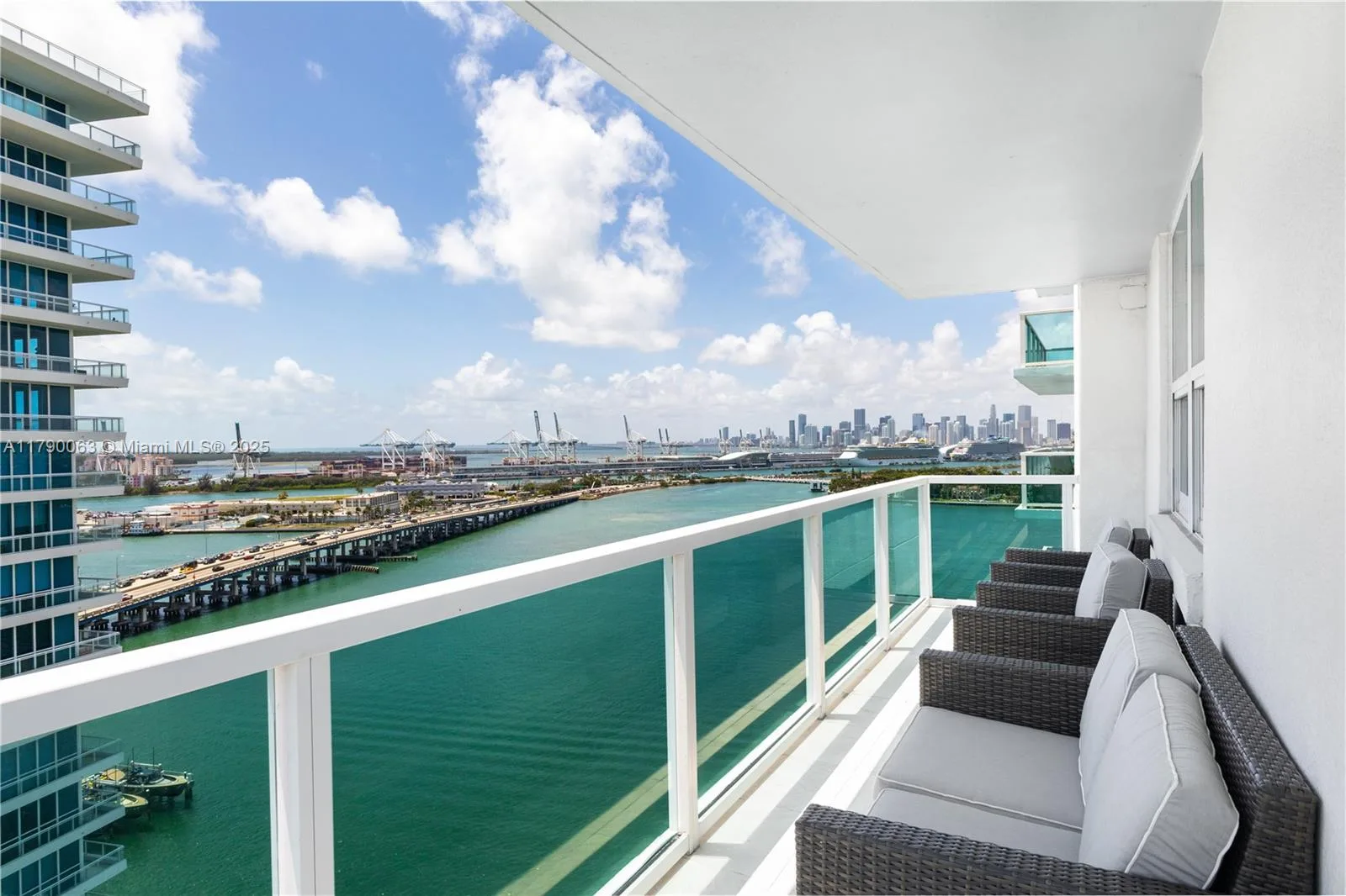 650 West Ave # 2102, Miami Beach, FL 33139 photo 3