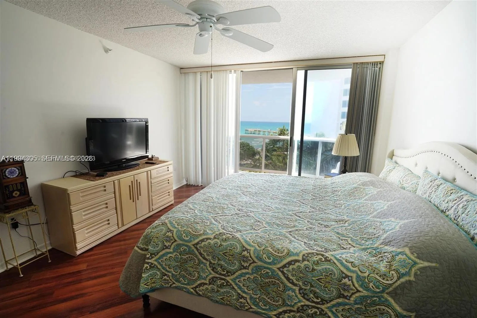 16711 Collins Ave # 601, Sunny Isles Beach, FL 33160 photo 11