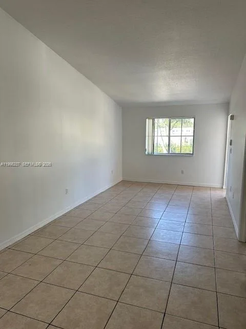 1240 SE 28th Ct # 102, Homestead, FL 33035 photo 4