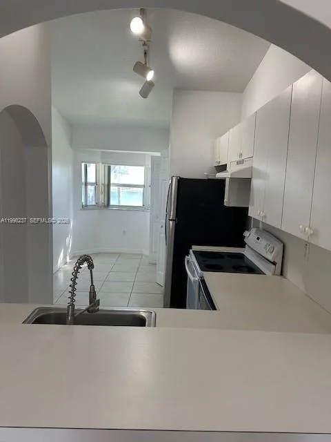 1240 SE 28th Ct # 102, Homestead, FL 33035 photo 7