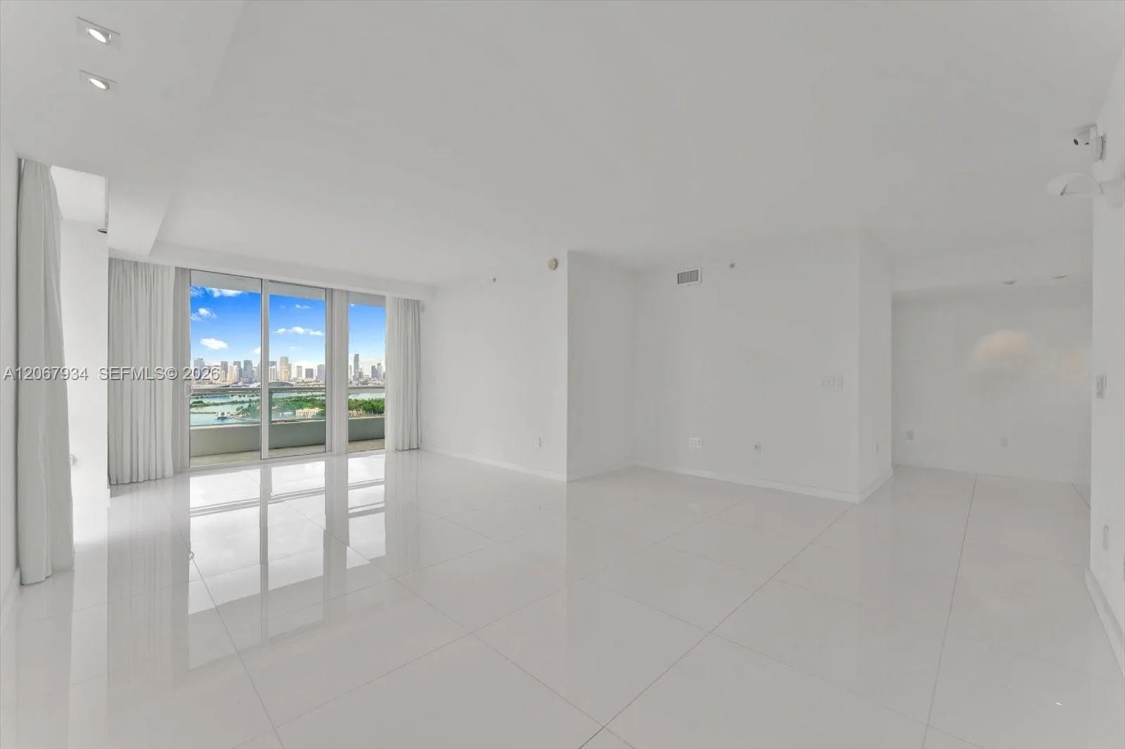520 West Ave # 2101, Miami Beach, FL 33139 photo 9
