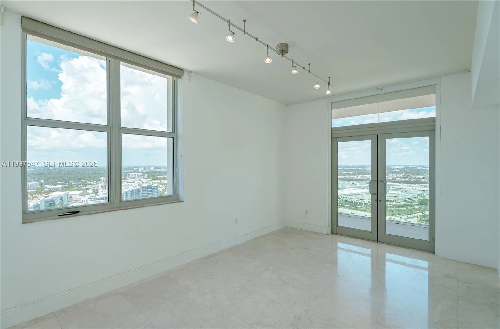 3330 NE 190th St # MPH15, Aventura, FL 33180 photo 6
