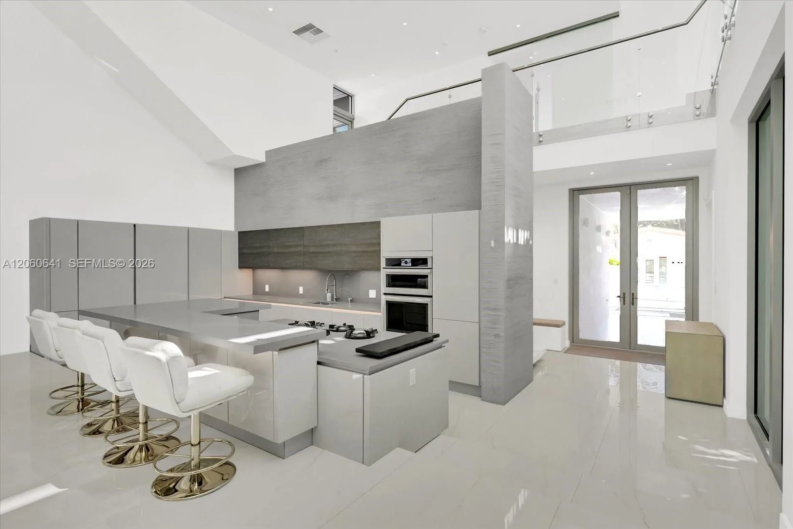 7830 Atlantic Way, Miami Beach, FL 33141 photo 6
