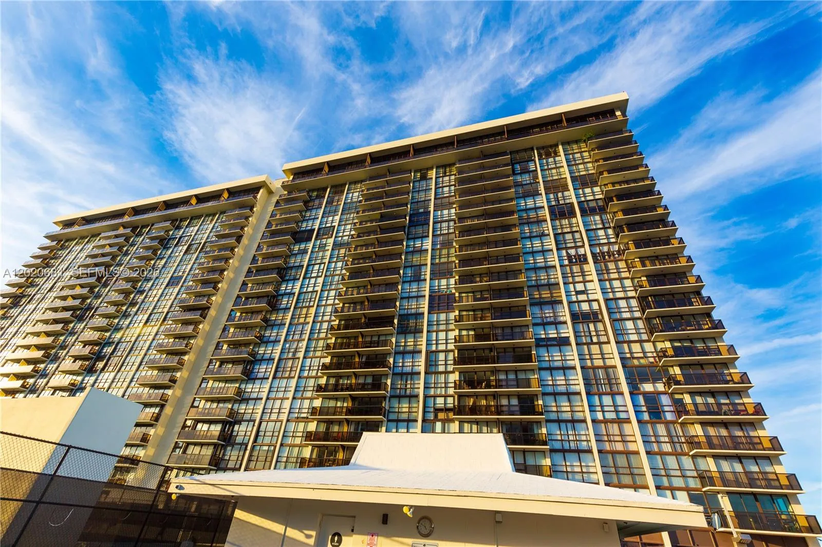 600 NE 36th St # 710, Miami, FL 33137 photo 12