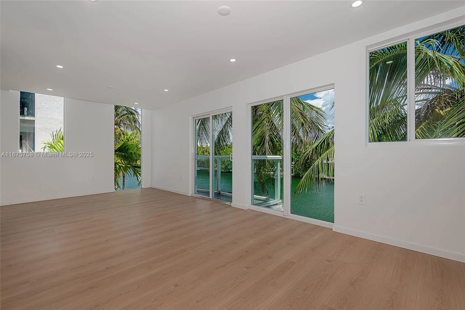 1975 Calais Dr, Miami Beach, FL 33141 photo 12