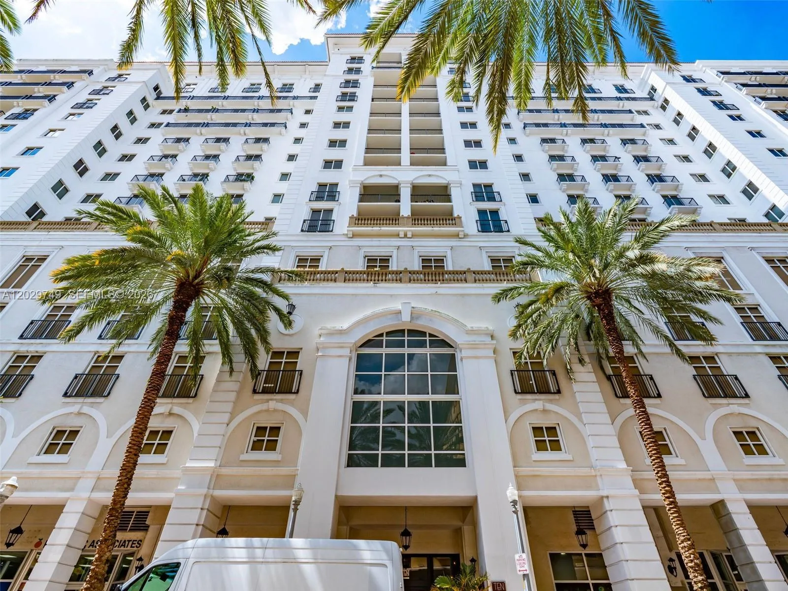 10 Aragon Ave # 1013, Coral Gables, FL 33134