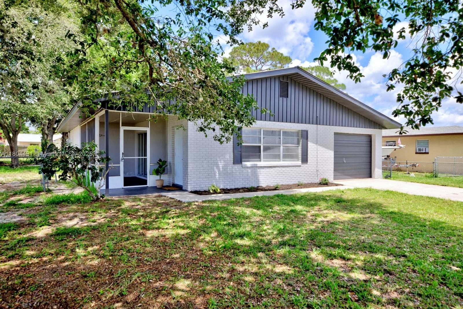 1221 Melody Lane, Sebring, FL 33872