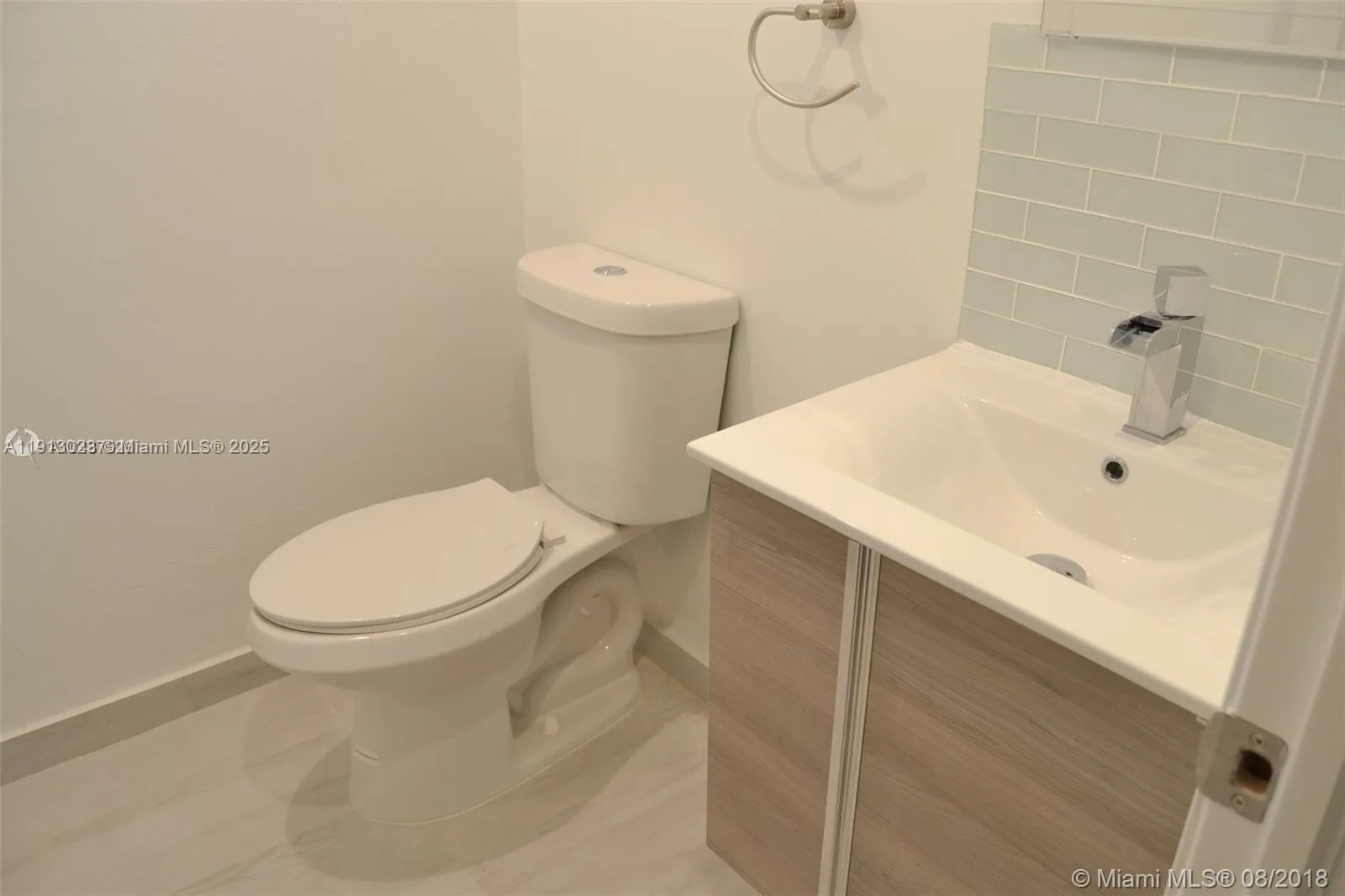 9375 Fontainebleau Blvd # L122, Miami, FL 33172 photo 12