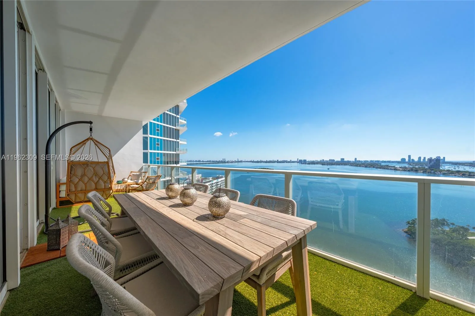 2020 N Bayshore Dr # 2206, Miami, FL 33137
