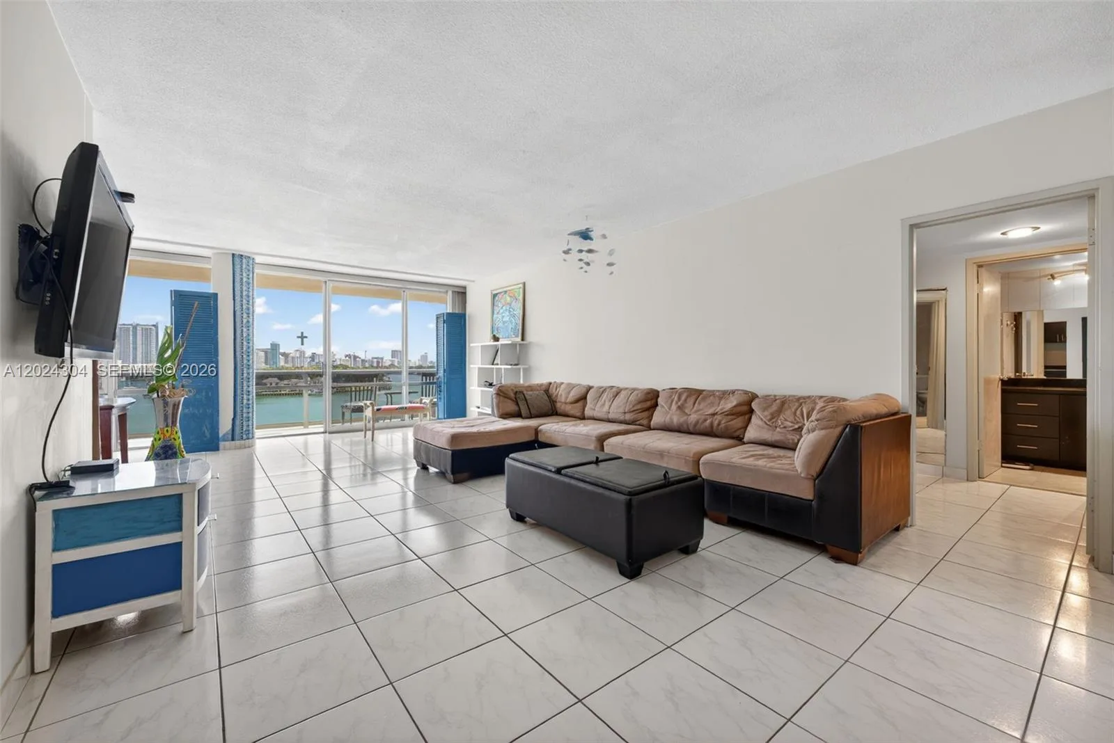 900 Bay Dr # 606, Miami Beach, FL 33141 photo 4