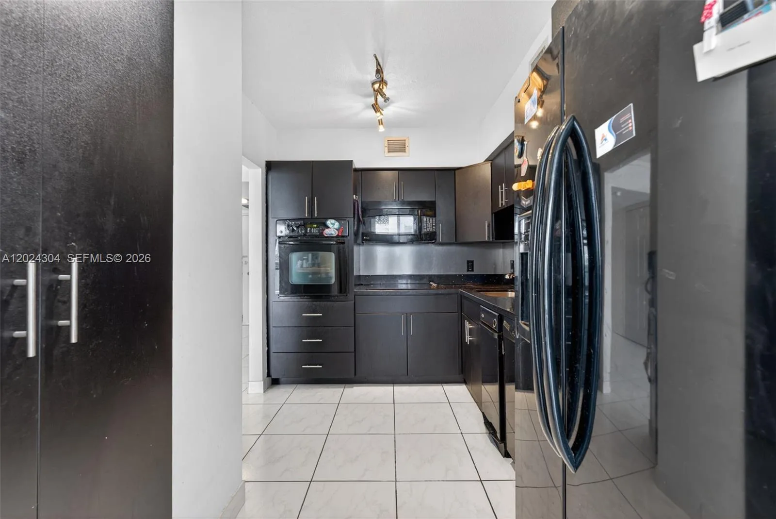 900 Bay Dr # 606, Miami Beach, FL 33141 photo 8