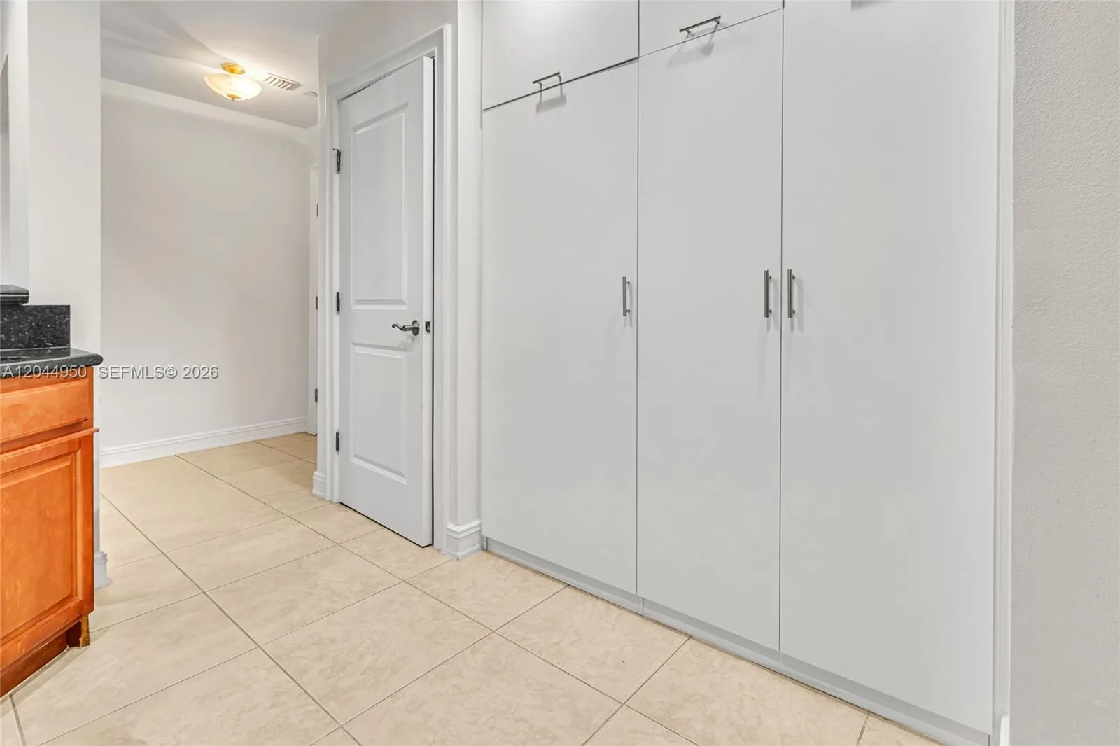 16100 Emerald Estates Dr # 298, Weston, FL 33331 photo 4