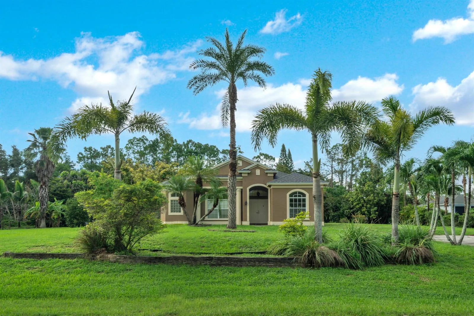 16785 81st Lane N, Loxahatchee, FL 33470