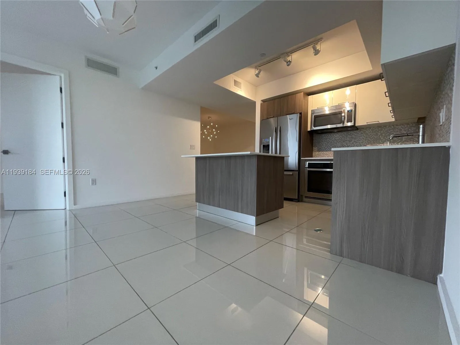 5252 NW 85th Ave # 1109, Doral, FL 33166 photo 9
