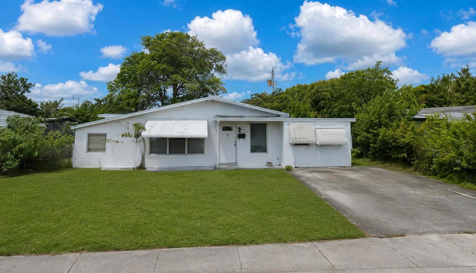 1781 NW 6th Terrace, Pompano Beach, FL 33060