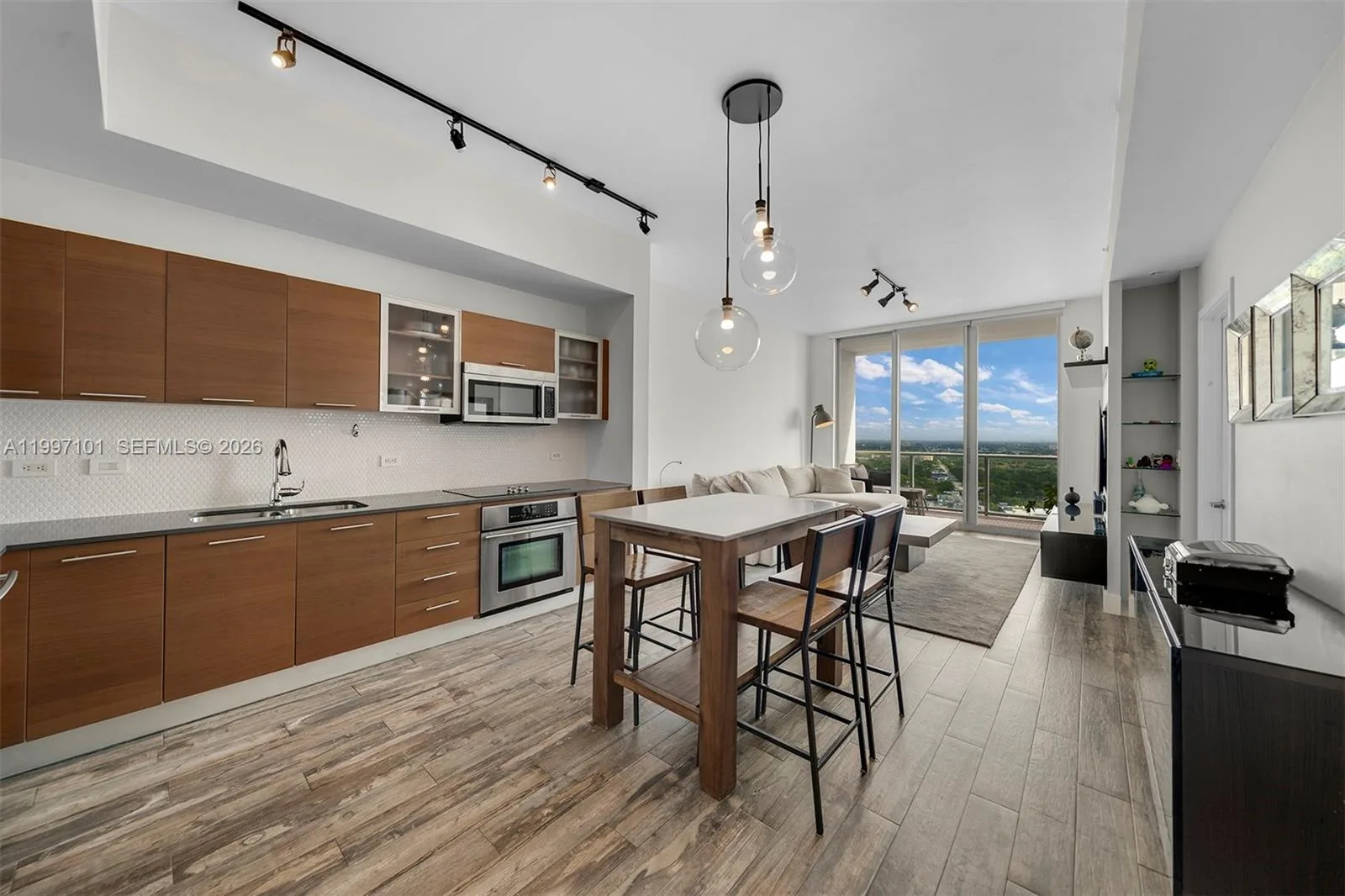 3470 E Coast Ave # H2403, Miami, FL 33137 photo 5