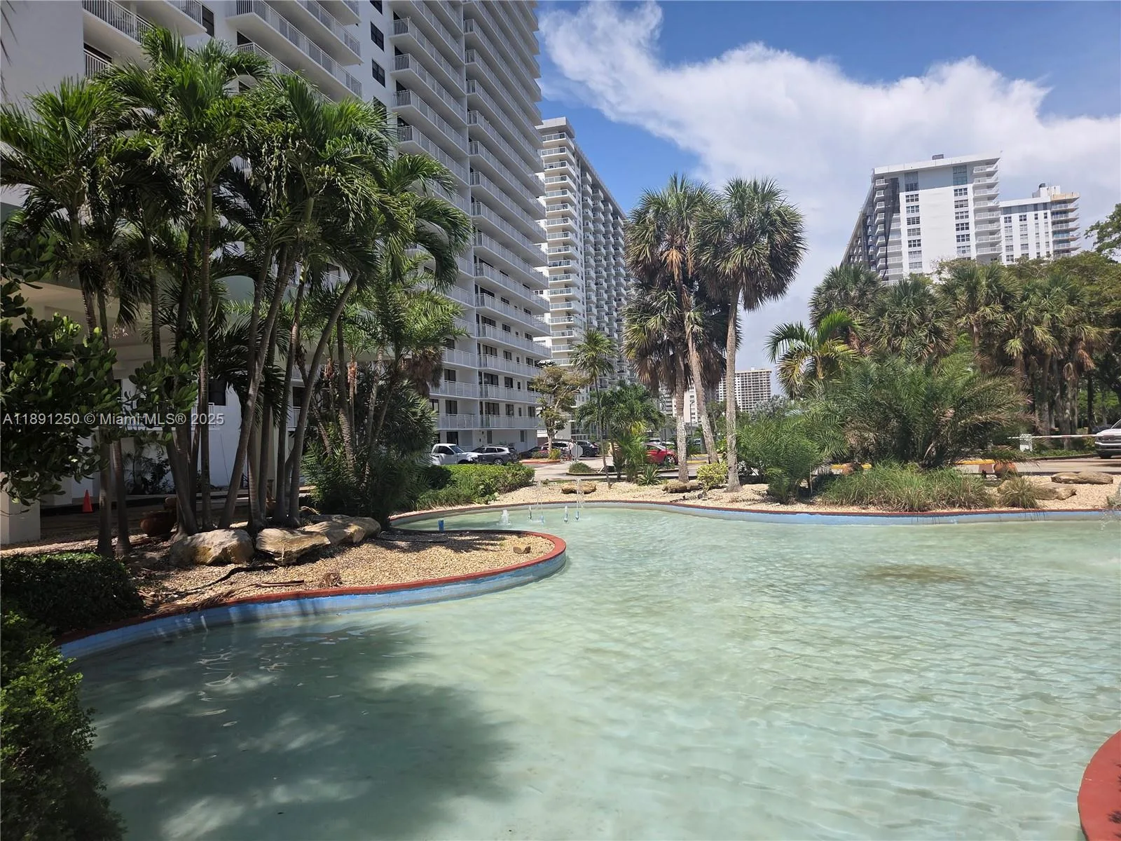 210 174th St # L18, Sunny Isles Beach, FL 33160