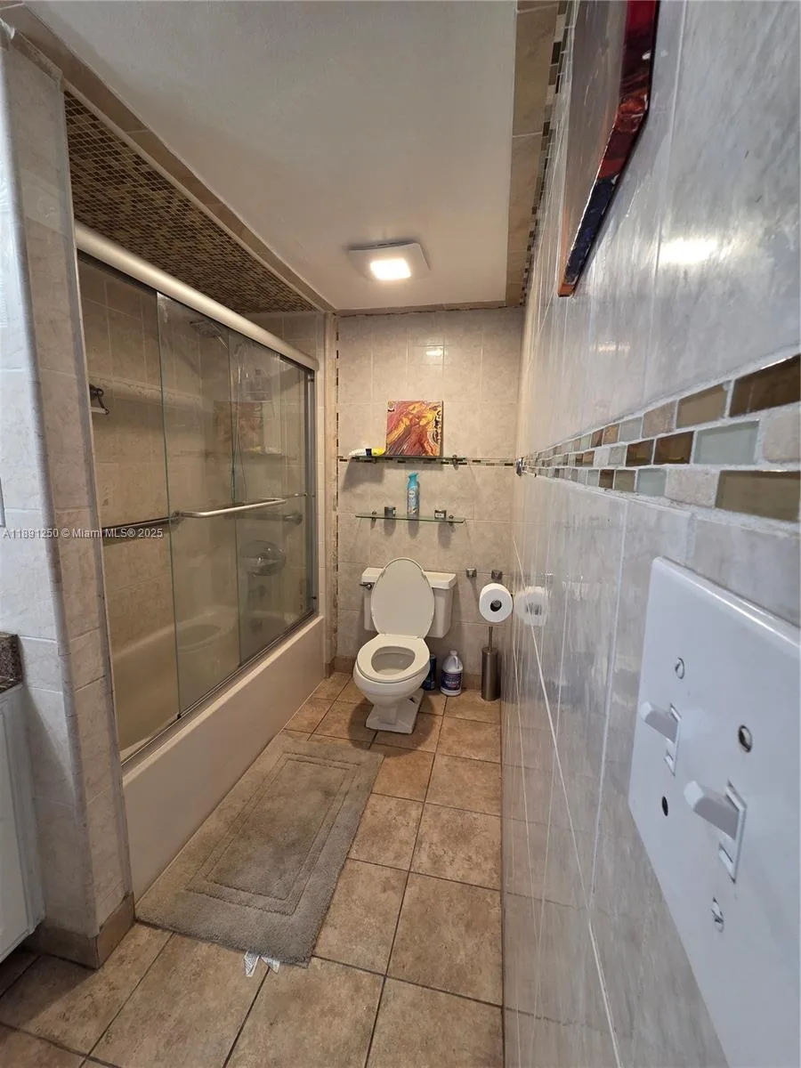 210 174th St # L18, Sunny Isles Beach, FL 33160 photo 13