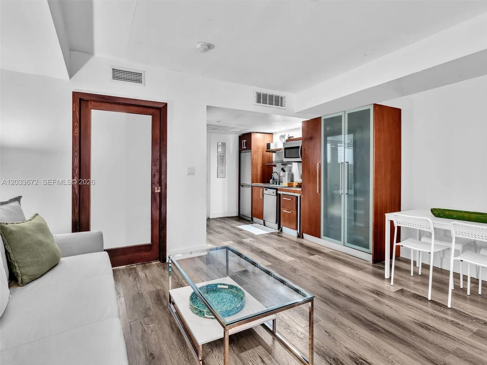 1052 Ocean Dr # C203, Miami Beach, FL 33139 photo 11