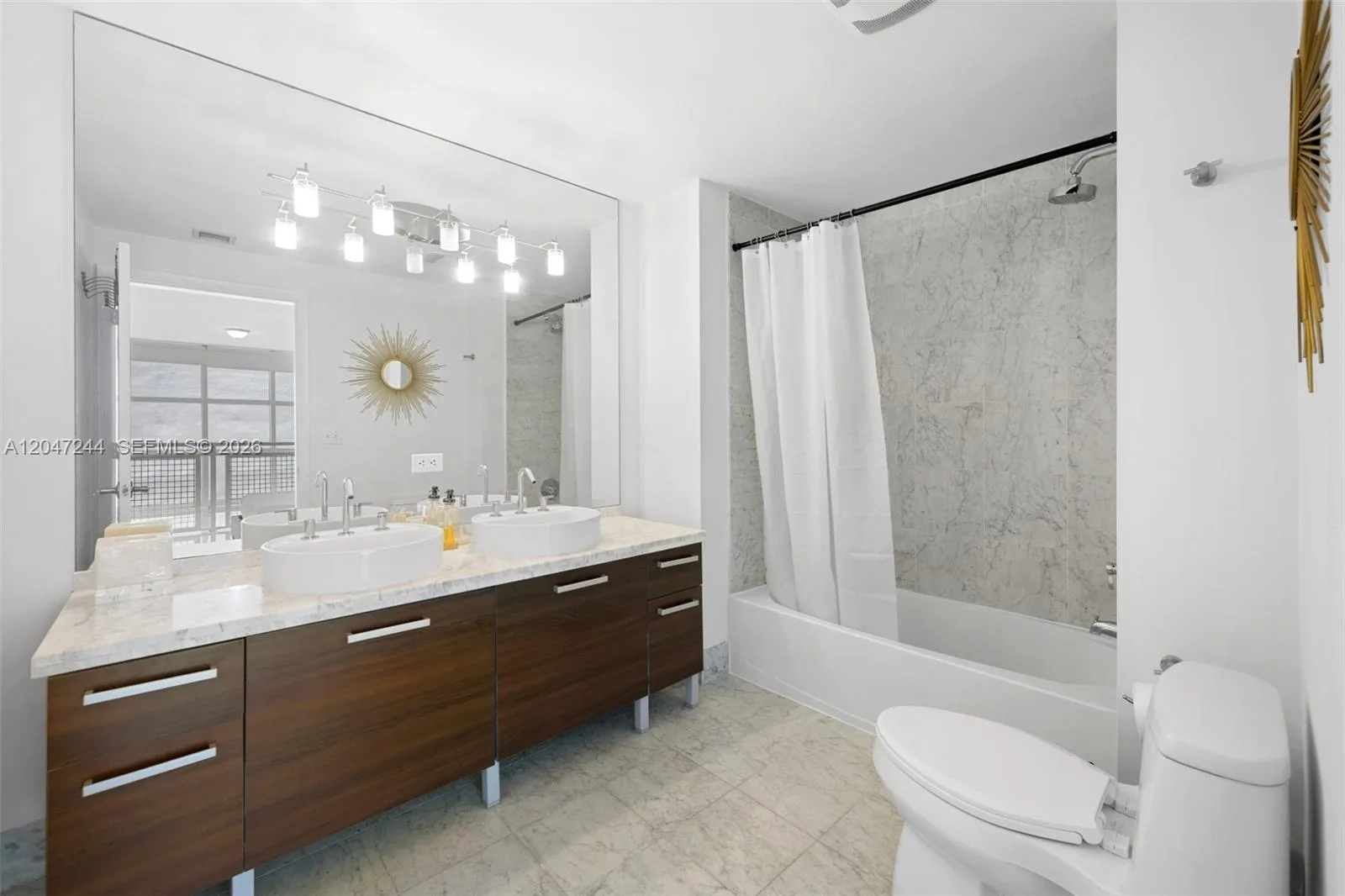 244 Biscayne Blvd # 451, Miami, FL 33132 photo 11