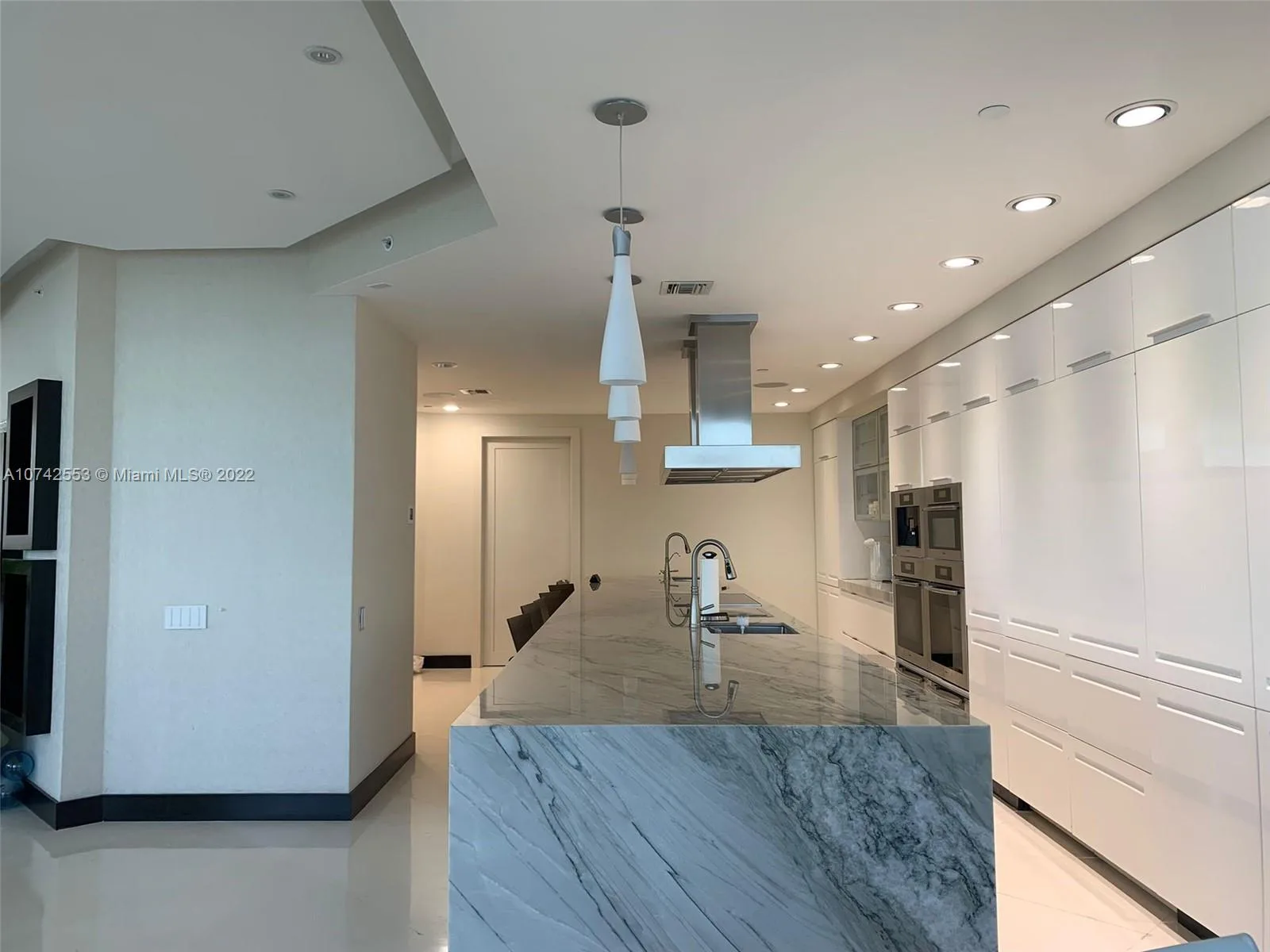 3802 NE 207th St # 2802, Aventura, FL 33180 photo 9