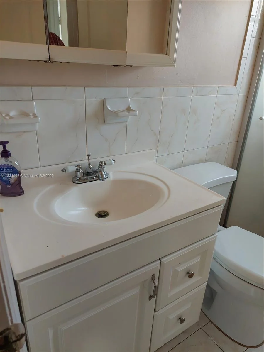 2403 W 76th St # 203, Hialeah, FL 33016 photo 8