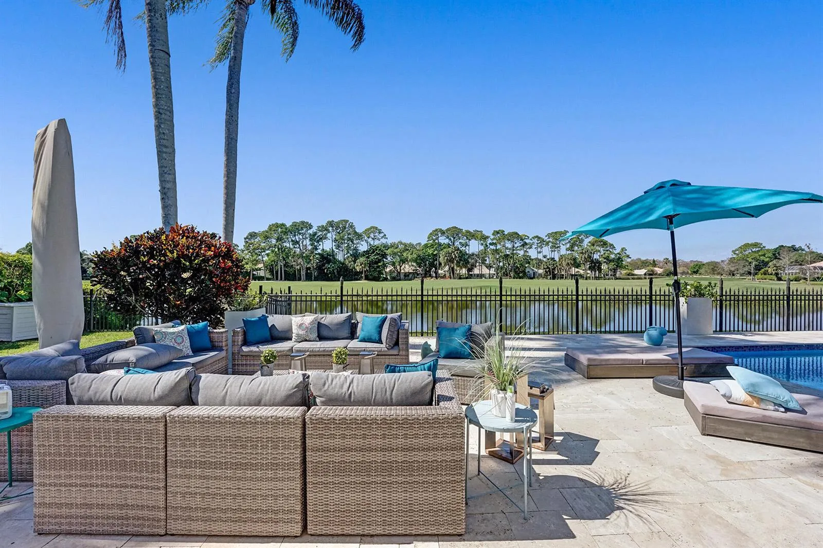 21 Marlwood Lane, Palm Beach Gardens, FL 33418