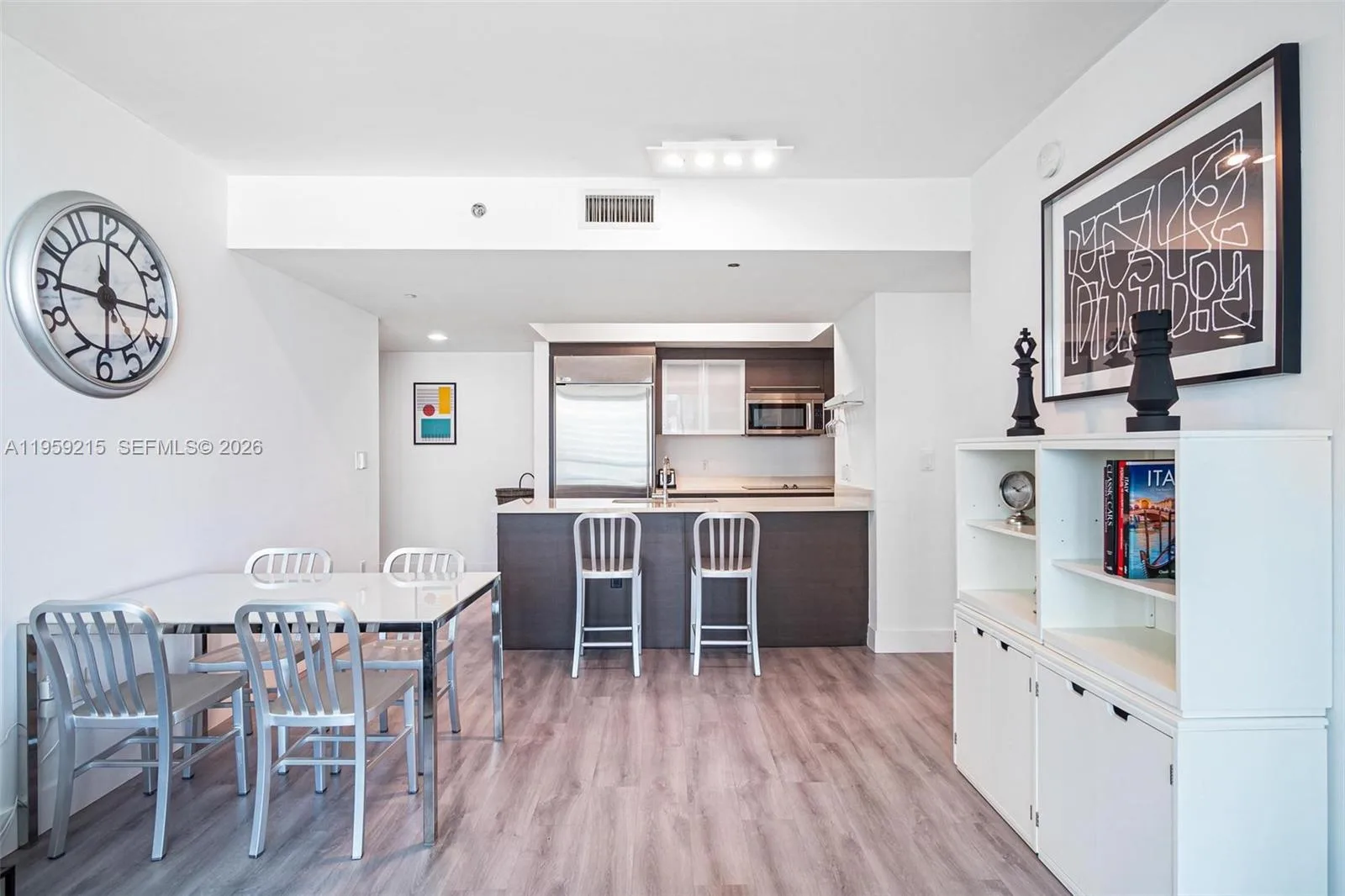 500 Brickell Ave # 1903, Miami, FL 33131 photo 5