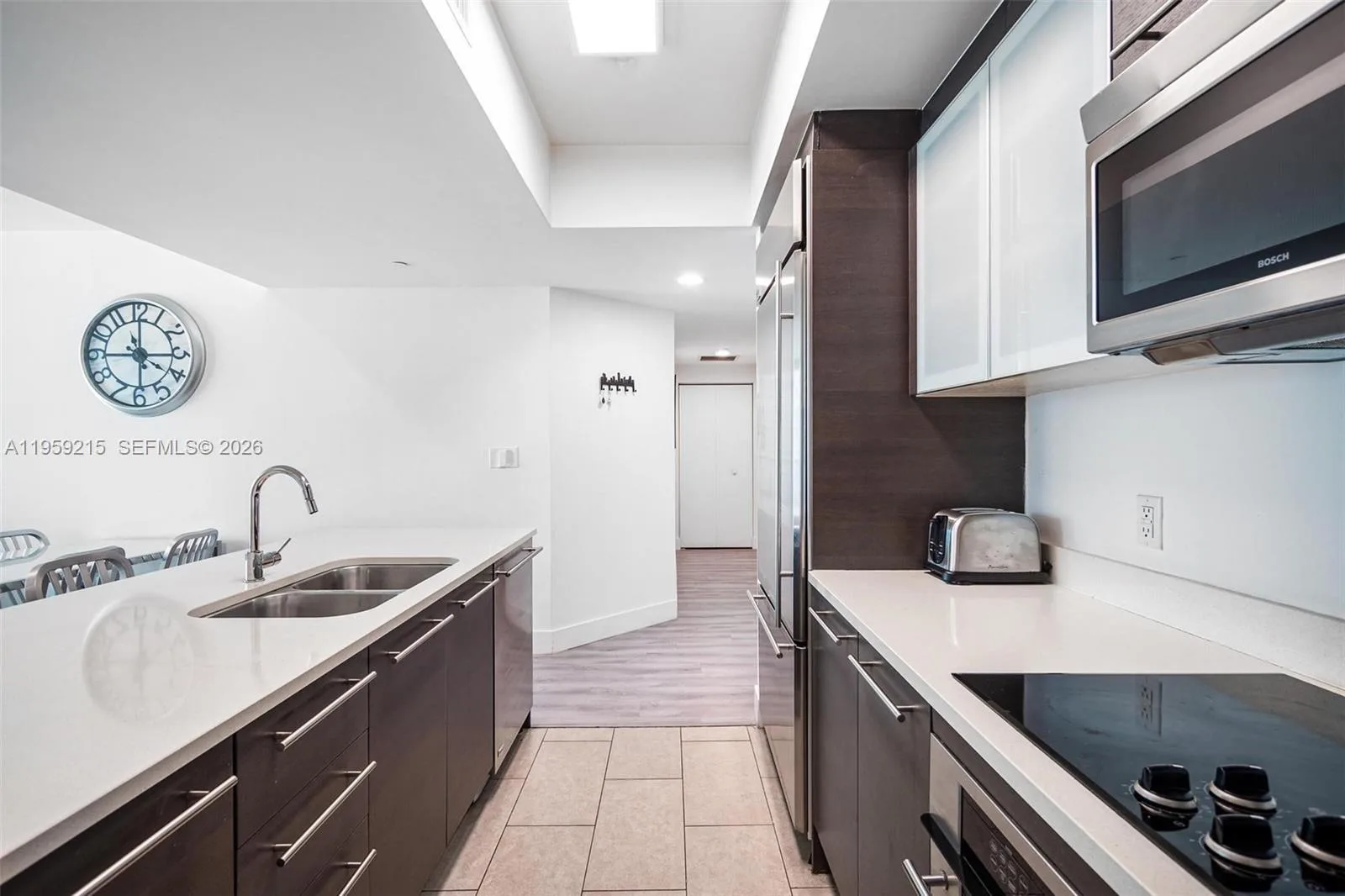 500 Brickell Ave # 1903, Miami, FL 33131 photo 7